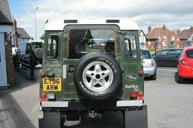 Used Land Rover Defender 90 HP (66 kW) 1988 SUV