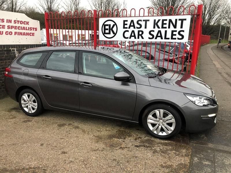 Second-hand Peugeot 308 Active 120 CP (88 kW) 2016 Gri Break