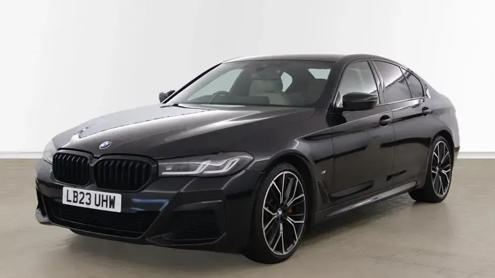 Używany BMW 520 M Sport 187 KM (137 kW) 2023 Czarny