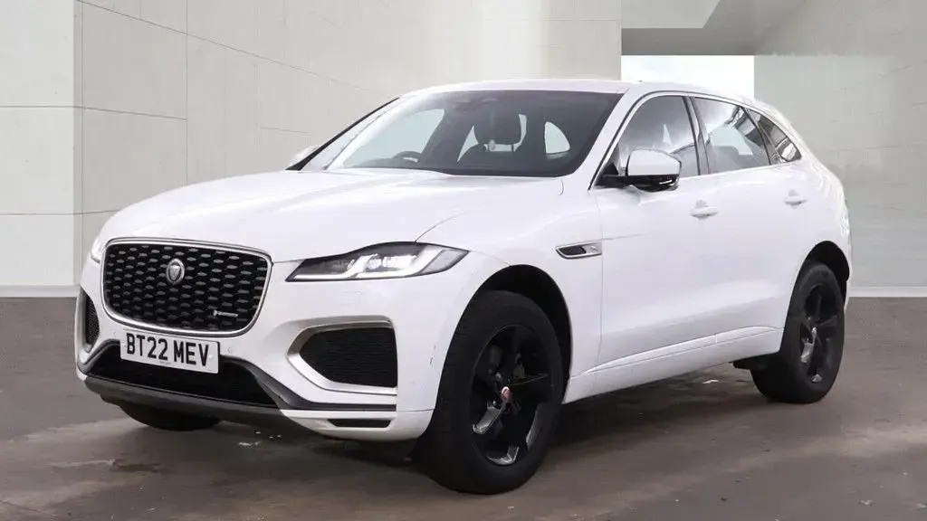 Used Jaguar F-Pace R-Dynamic 2022 White SUV
