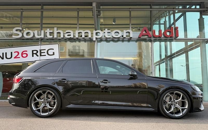 Used Audi RS4 470 HP (345 kW) 2024 Estate
