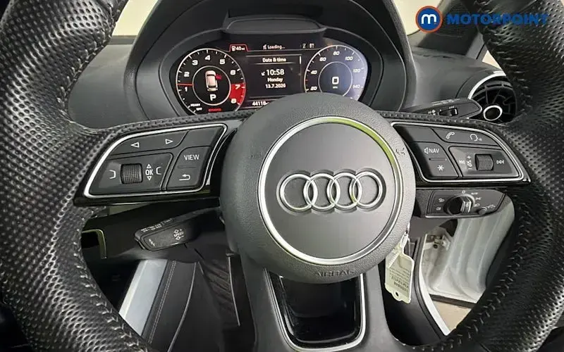 Used Audi SQ2 300 HP (220 kW) 2019 White SUV