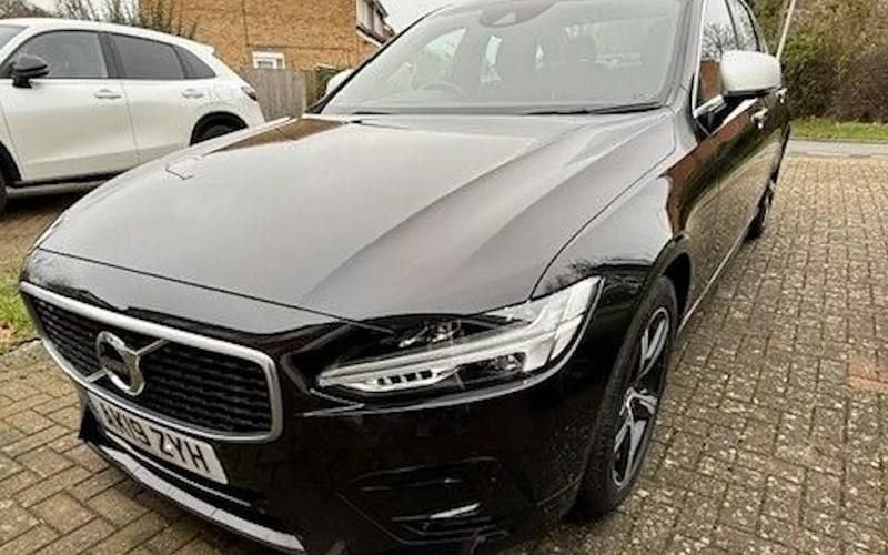 Used Volvo S90 R-Design 190 HP (139 kW) 2019 Black Sedan