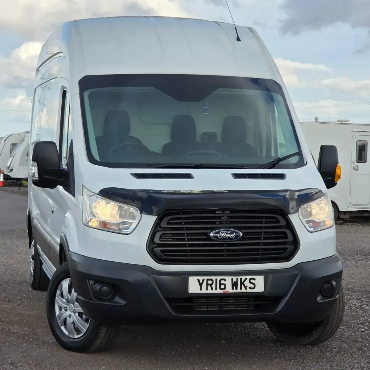 Second-hand Ford Transit 125 CP (91 kW) 2016 Alb Van