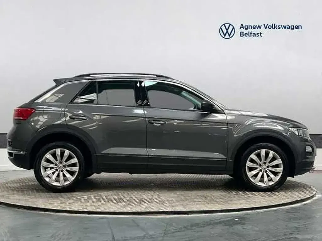 Used VW T-Roc SE 115 HP (84 kW) 2020 Grey SUV
