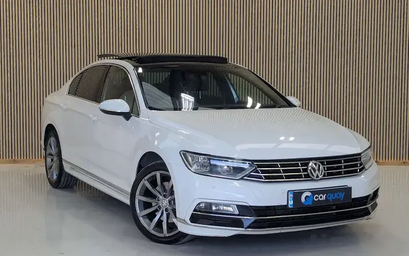 Used VW Passat R-line 190 HP (139 kW) 2017 White Sedan