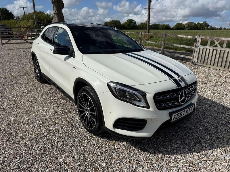 White Used 2017 Mercedes GLA220 Premium Plus SUV | £15,895 (Fair price) - Image 1/4
