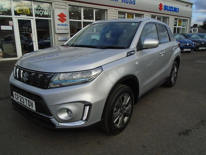 Used Suzuki Vitara SZ-T 116 HP (85 kW) 2023 Silver SUV