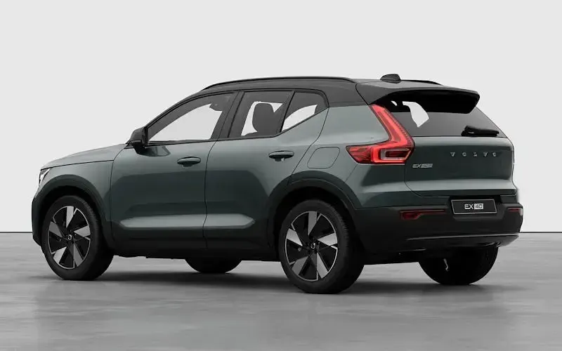 Nowe Volvo EX40 Plus 185 kW (252 KM) 2026 Niebieski SUV