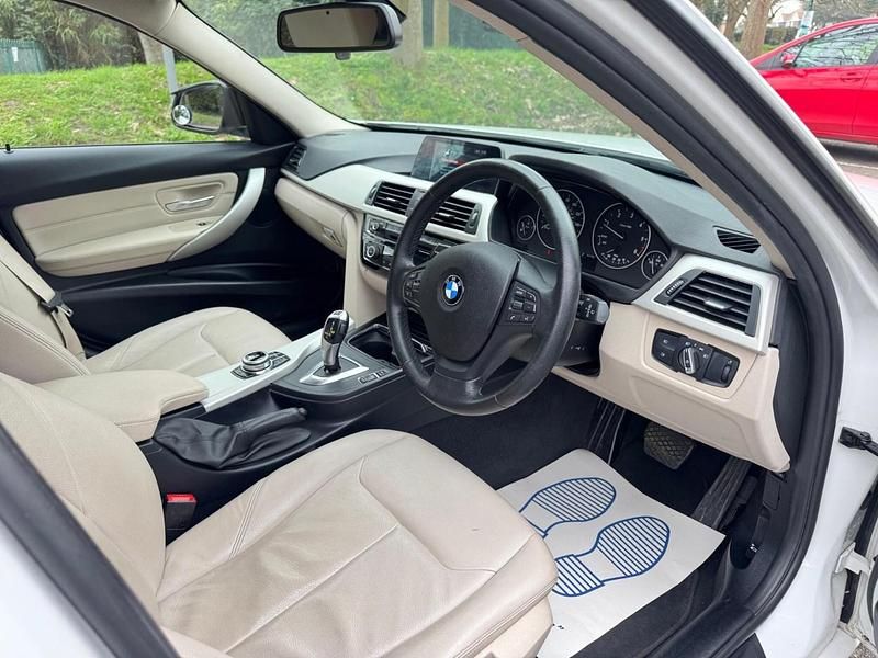 Used BMW 320 Efficient Dynamics 2017 White Estate