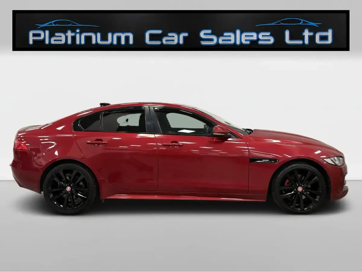 Used Jaguar XE R-Sport 180 HP (132 kW) 2018 Red Sedan