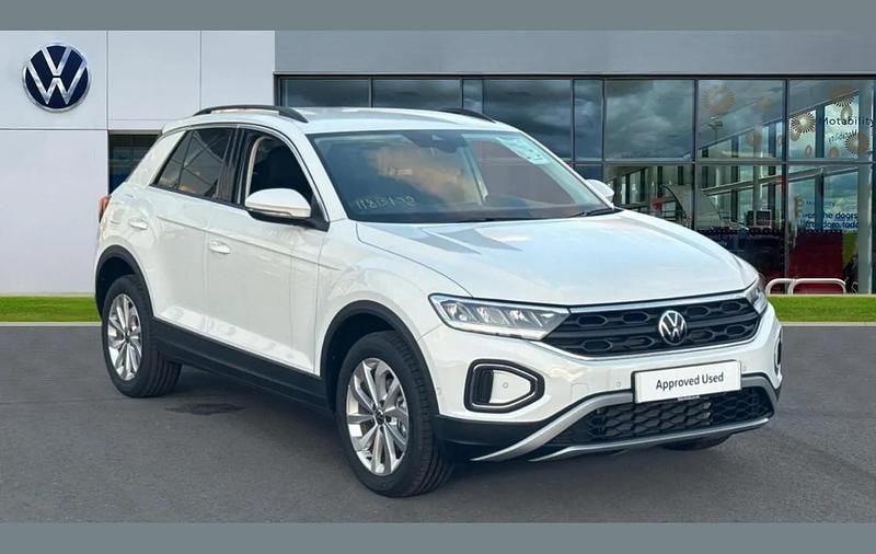 White New 2025 VW T-Roc Match SUV | £24,999 (Super price) - Image 1/4