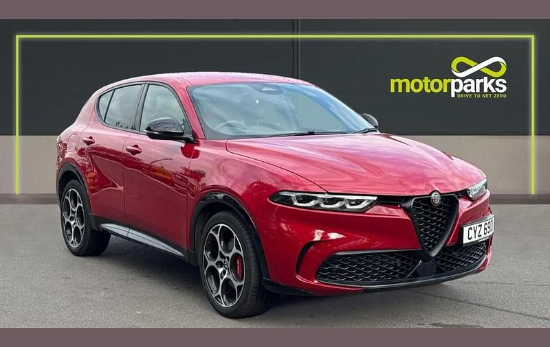 Red Used 2024 Alfa Romeo Tonale Veloce SUV | £25,000 (Fair price) - Image 1/4