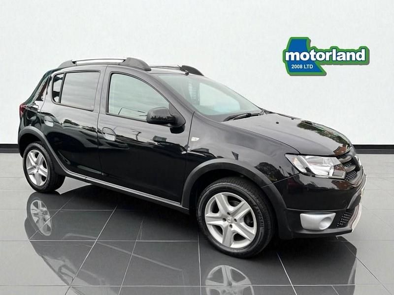 Black Used 2015 Dacia Sandero Ambiance Hatchback | £5,499 (A bit pricey) - Image 1/3