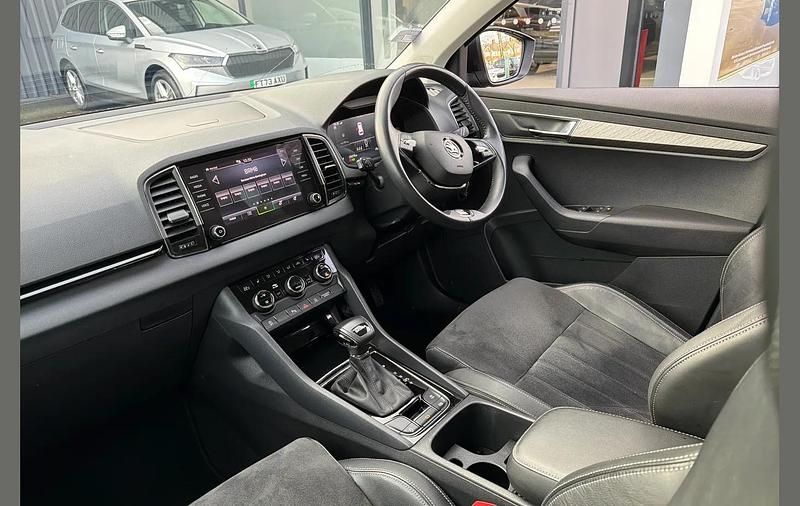 Used Skoda Karoq SE L 150 HP (110 kW) 2023 Black SUV