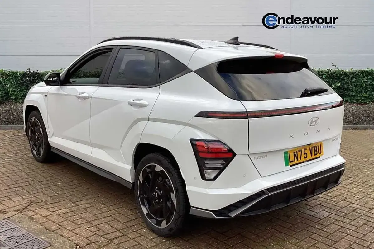Used Hyundai Kona N Line 160 kW (218 HP) 2025 White SUV