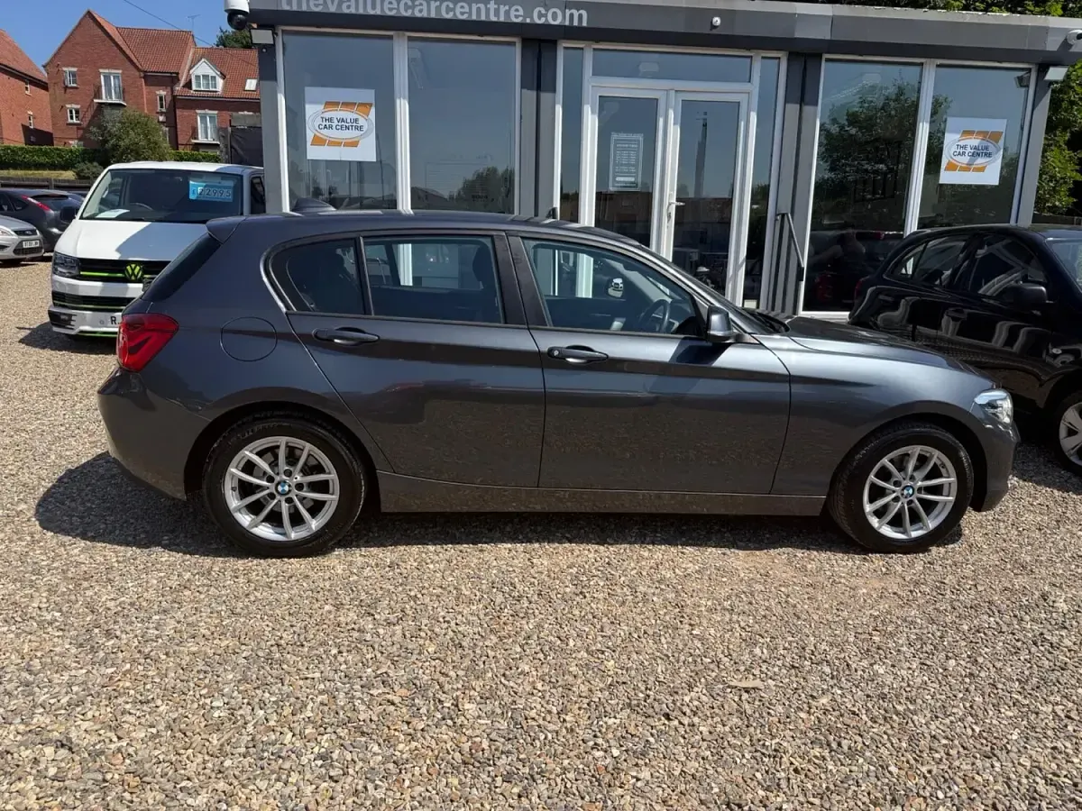 Used BMW 116 Advantage 2018 Grey Hatchback