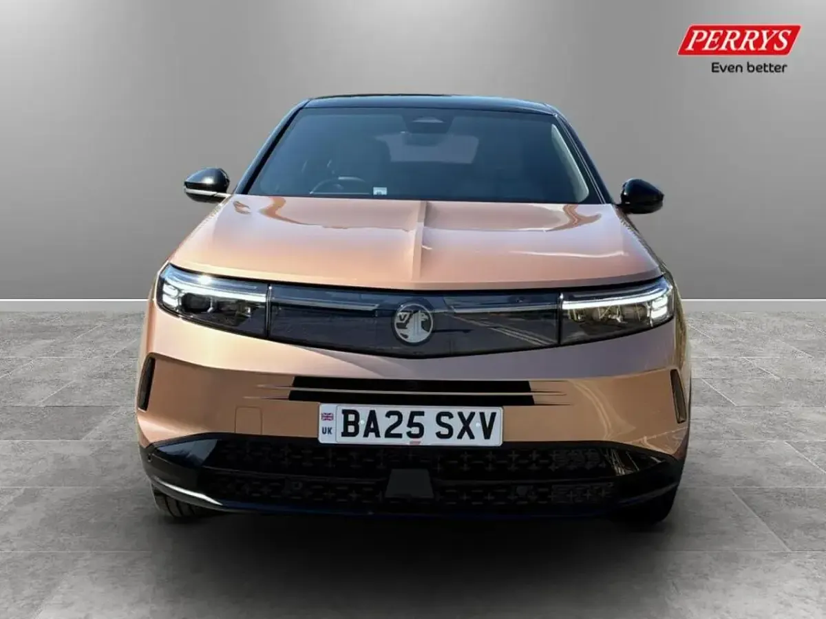 Used Vauxhall Grandland X Ultimate 143 HP (105 kW) 2025 SUV
