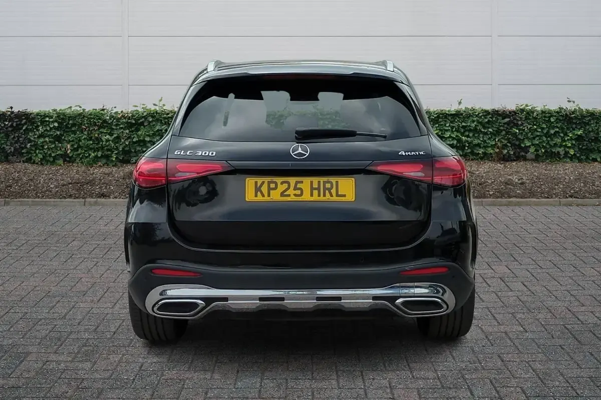 Used Mercedes GLC300 AMG line 2025 Black SUV