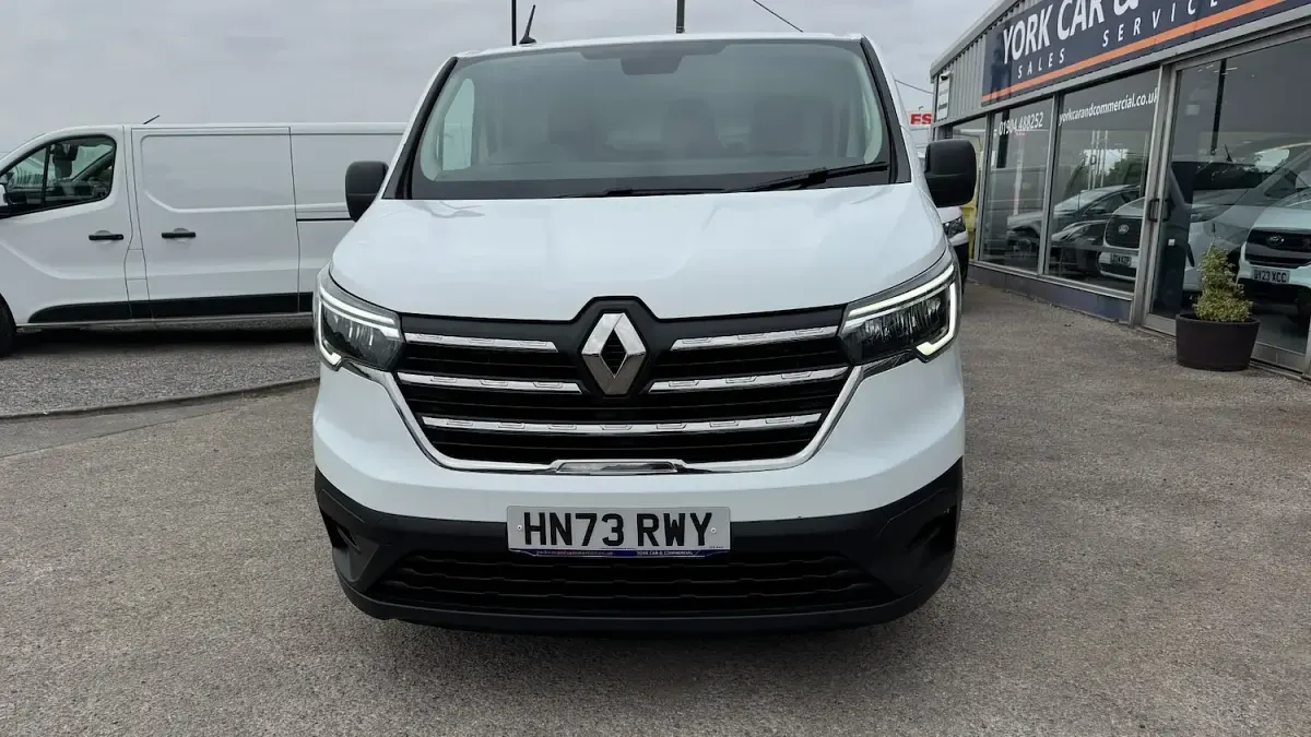 Used Renault Trafic 2023 White