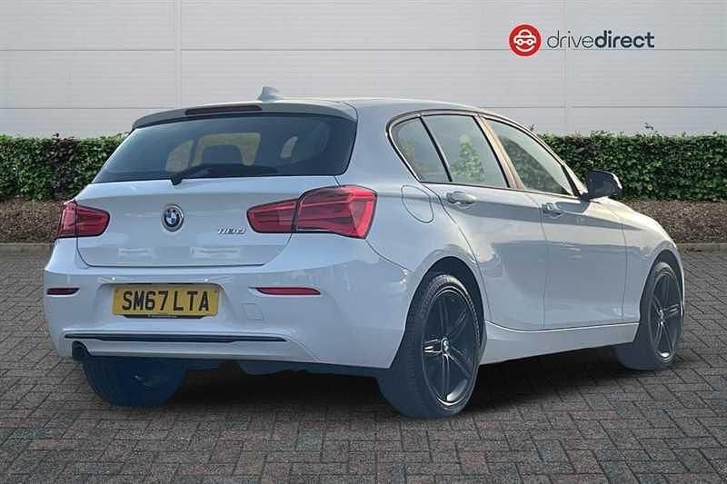 Used BMW 118 Sport Line 150 HP (110 kW) 2017 White Hatchback