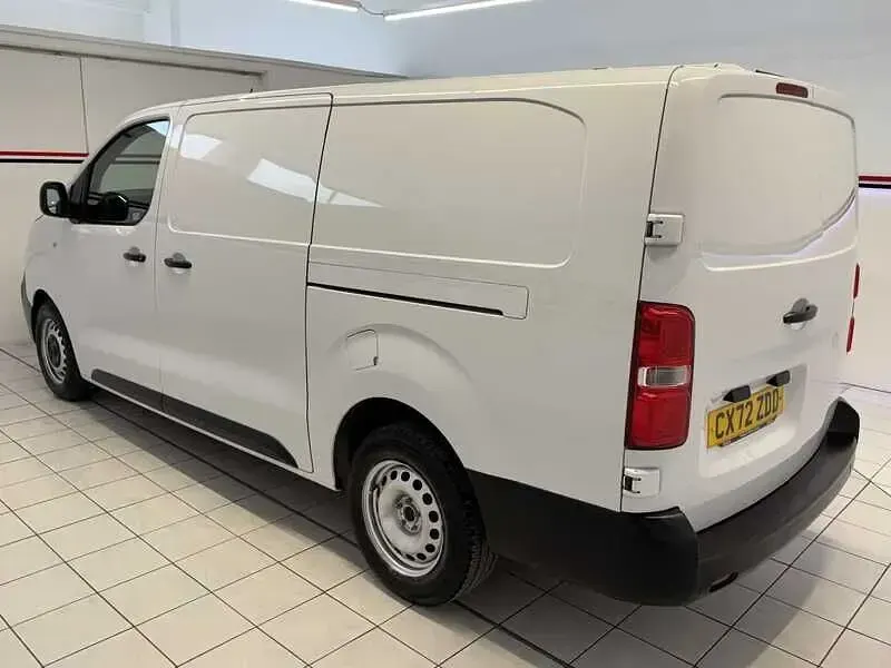 Used Fiat Scudo S 145 HP (106 kW) 2023 White Van