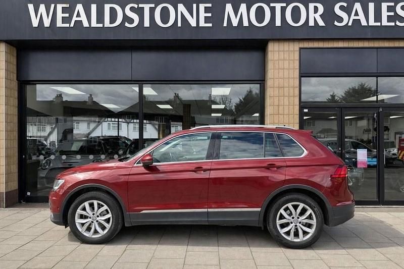 Second-hand VW Tiguan Match 150 CP (110 kW) 2019 Roșu SUV