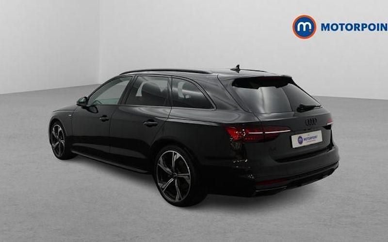 Used Audi A4 Black Edition 190 HP (139 kW) 2024 Black Estate
