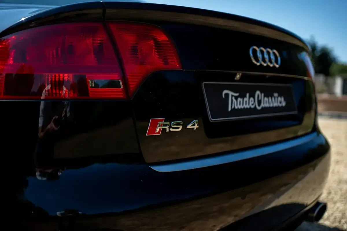 Used Audi RS4 Performance 420 HP (308 kW) 2007 Black Sedan