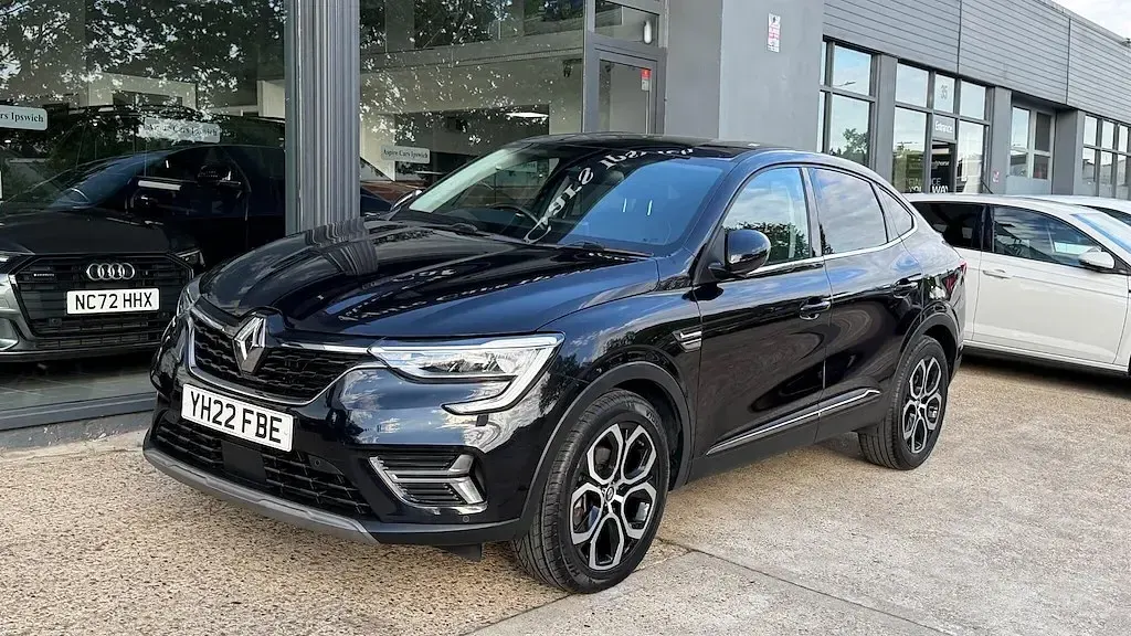 Usado Renault Arkana Version S 2022 Negro SUV