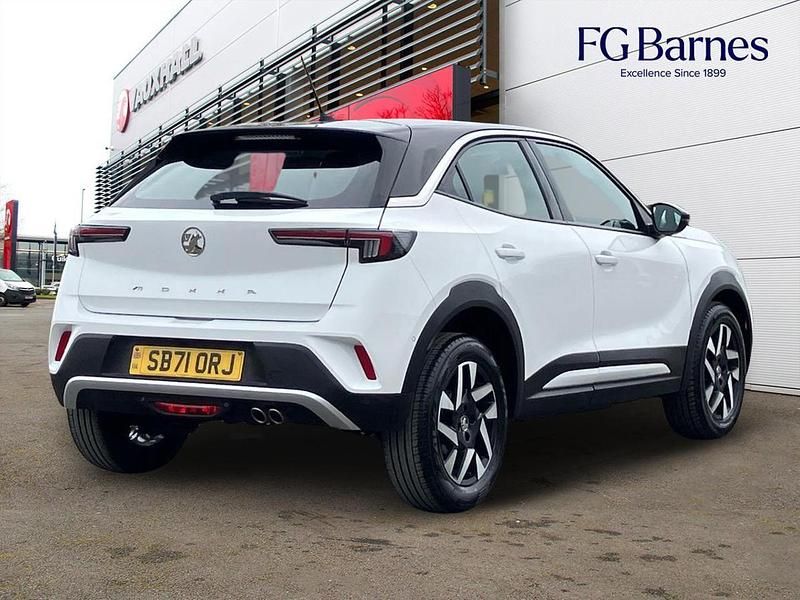 Used Vauxhall Mokka Elite 128 HP (94 kW) 2022 White SUV
