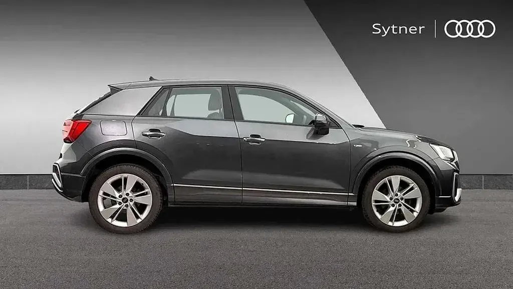Second-hand Audi Q2 S-Line 2023 SUV