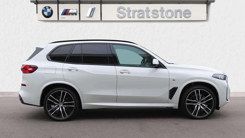Used BMW X5 M Sport 294 HP (216 kW) 2025 White SUV