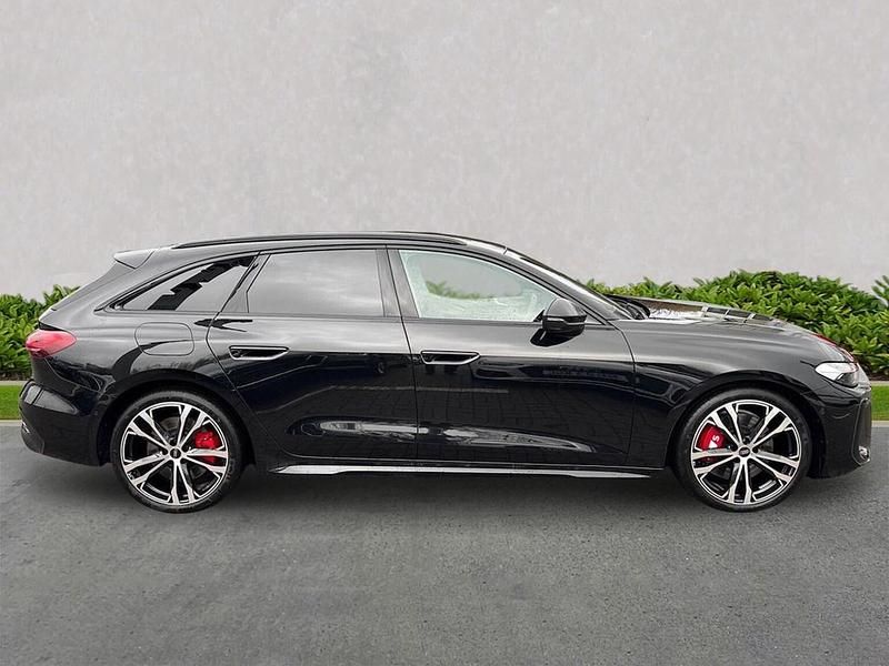 Used Audi A5 Design 367 HP (269 kW) 2025 Black Estate