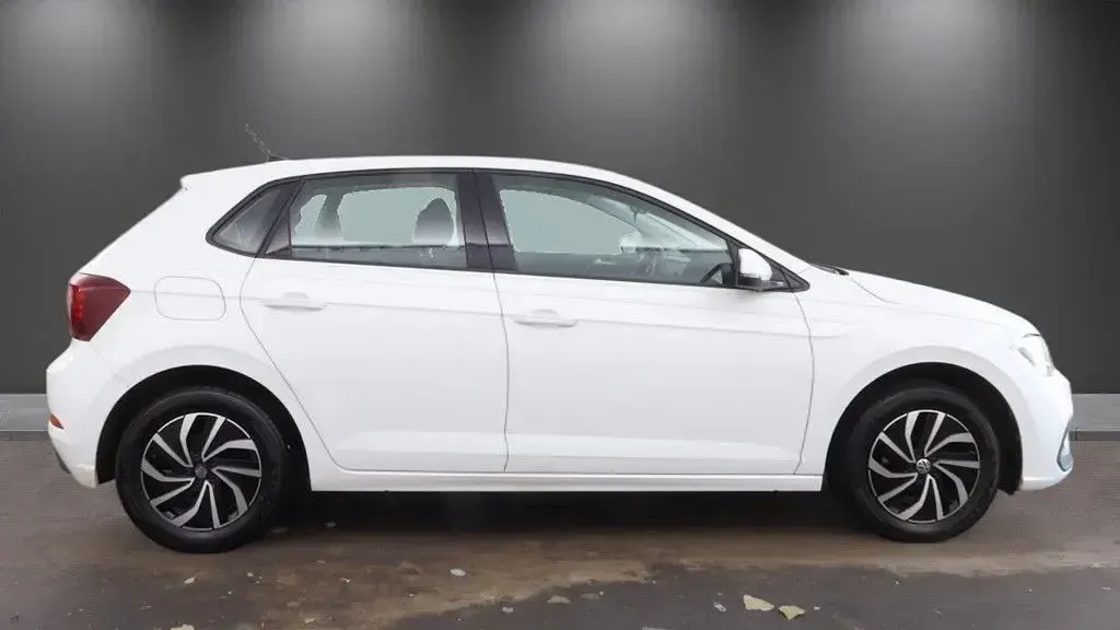 Used VW Polo S 80 HP (58 kW) 2022 White Hatchback