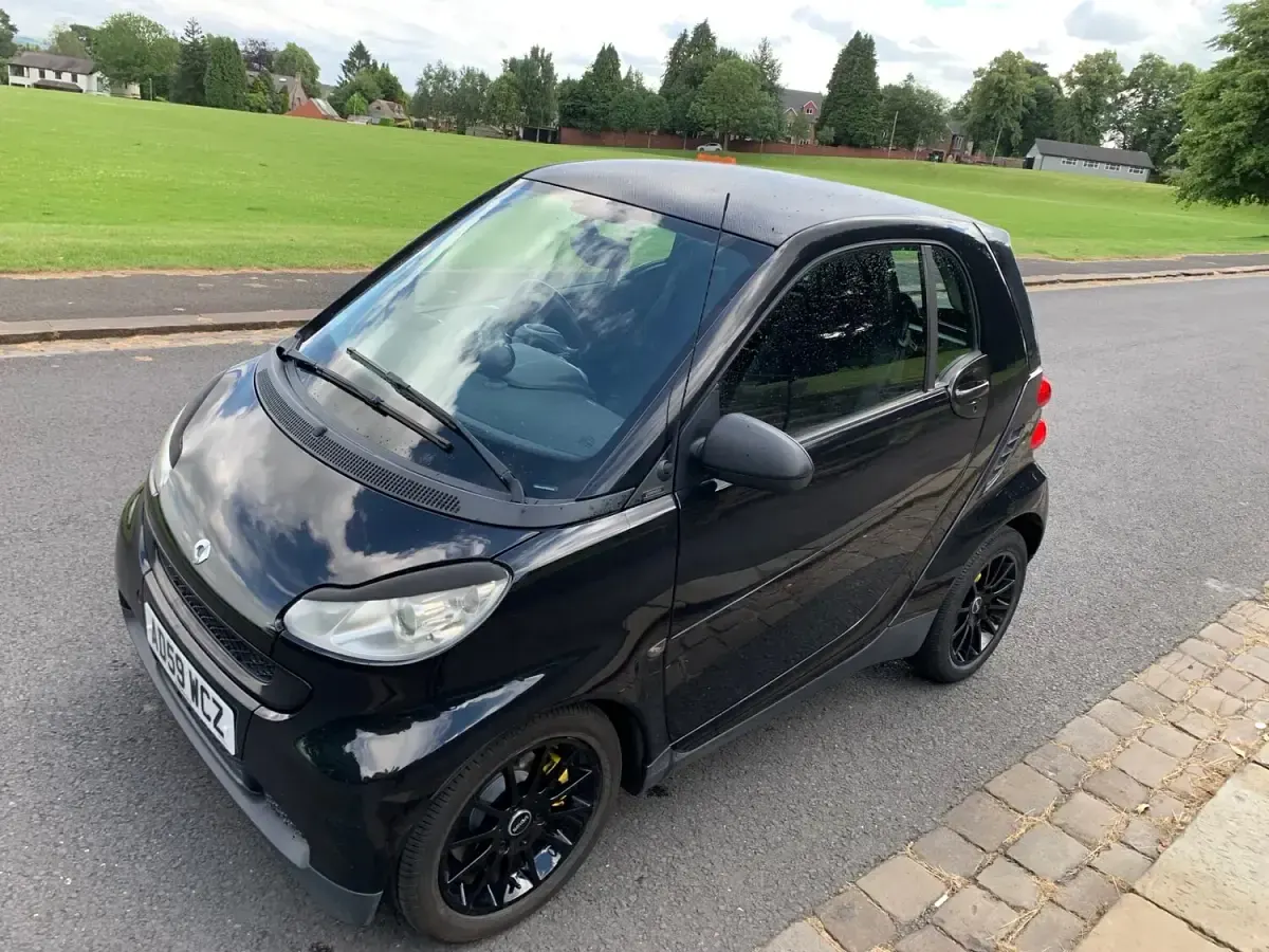 Used Smart ForTwo Coupé Passion 54 HP (39 kW) 2010 Black Coupe