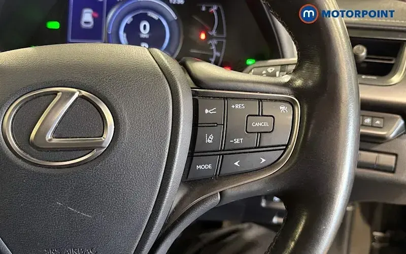 Used Lexus UX 184 HP (135 kW) 2020 Black SUV