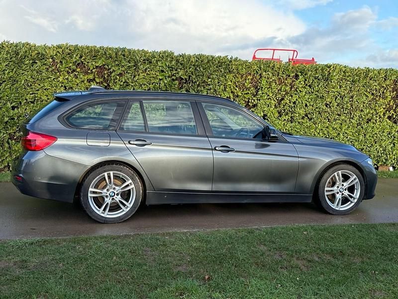 Used BMW 320 2015 Grey Estate
