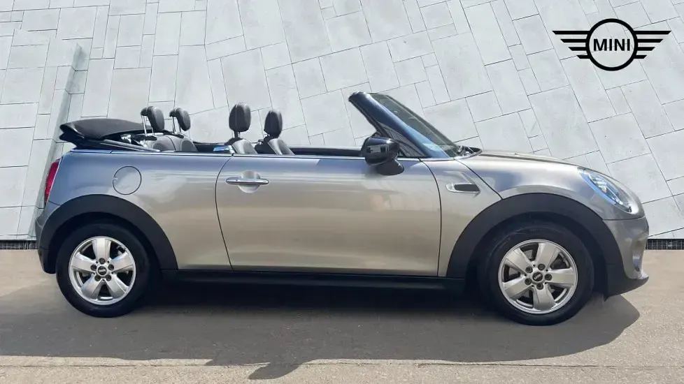 Used Mini Cooper Cabriolet Classic 134 HP (98 kW) 2020 Silver Cabriolet