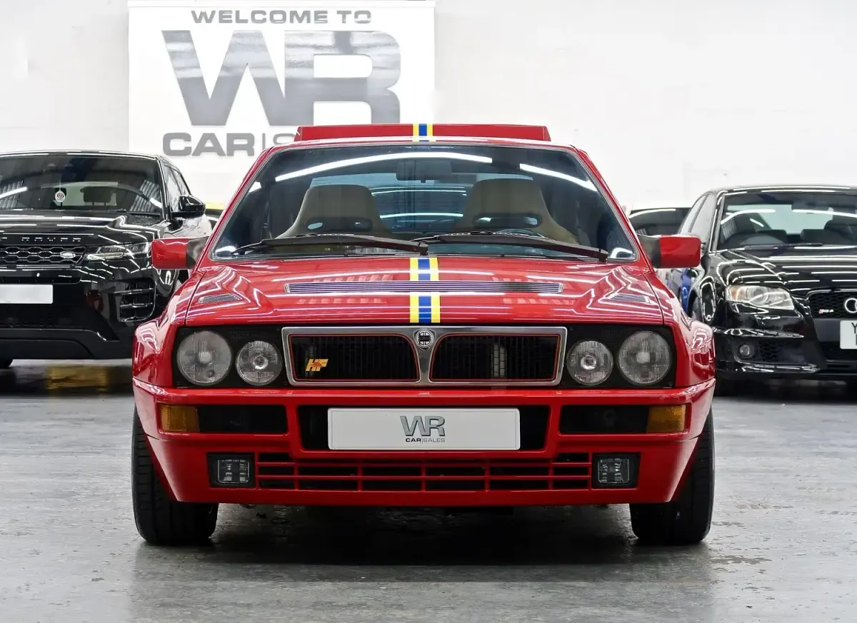 Used Lancia Delta 215 HP (158 kW) 2024 Red Hatchback