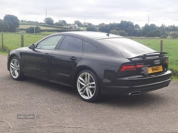 Used Audi A7 214 HP (157 kW) 2016 Black Hatchback