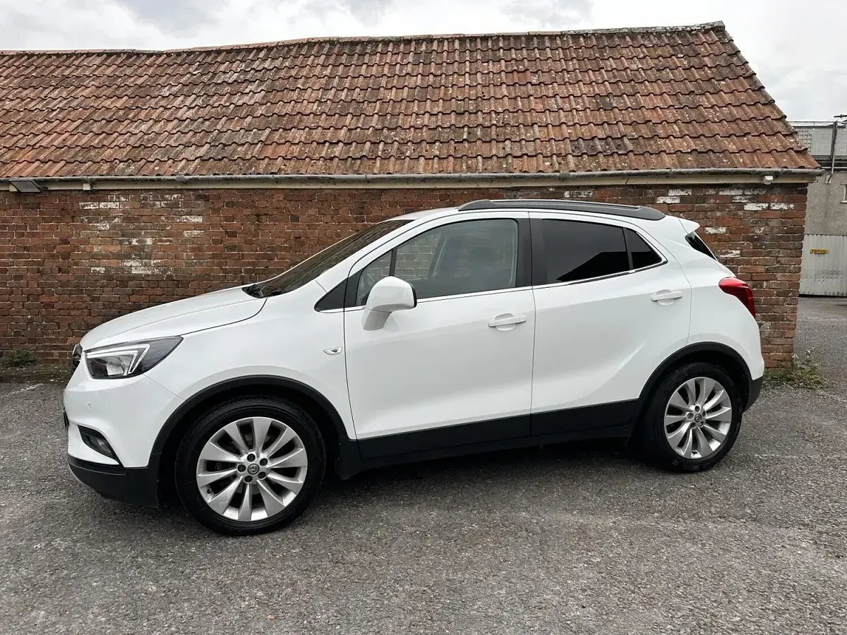 Used Vauxhall Mokka X Elite 2019 White SUV