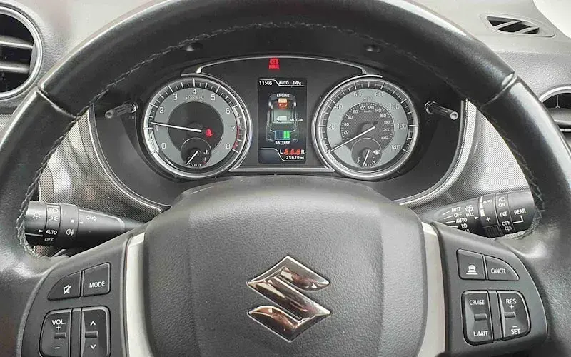 Used Suzuki Vitara SZ5 129 HP (94 kW) 2020 Green SUV