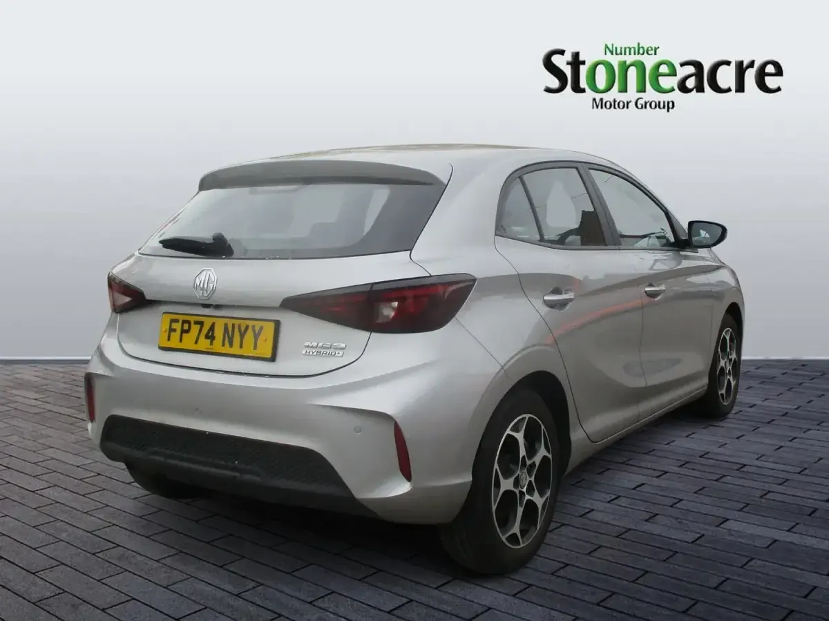 Used MG MG3 SE 194 HP (142 kW) 2024 Silver Hatchback