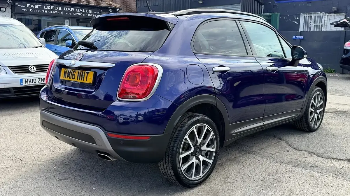 Used Fiat 500X Cross Plus 120 HP (88 kW) 2016 Blue SUV