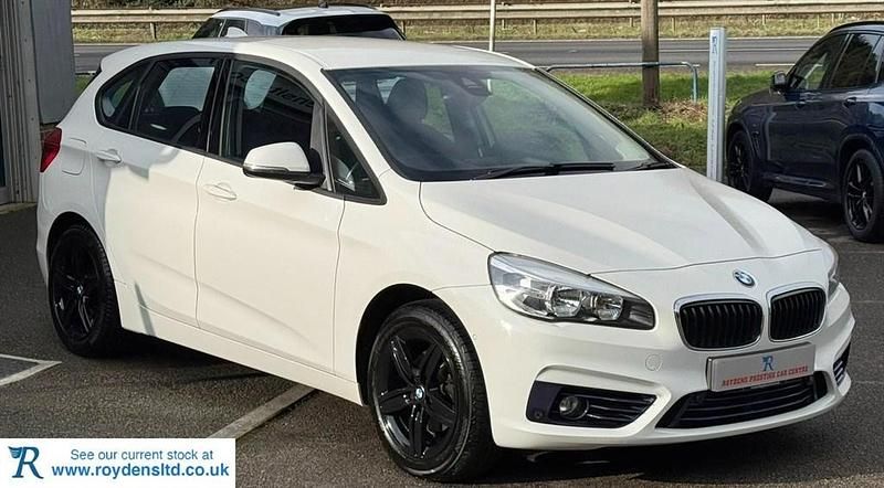 White Used 2016 BMW 218 Sport Line Hatchback | £7,990 (Fair price) - Image 1/4