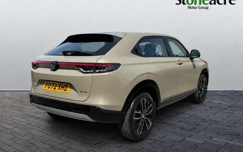 Used Honda HR-V Advance 131 HP (96 kW) 2024 Beige SUV