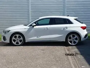 Used Audi A3 S-Line 110 HP (80 kW) 2023 White Sedan