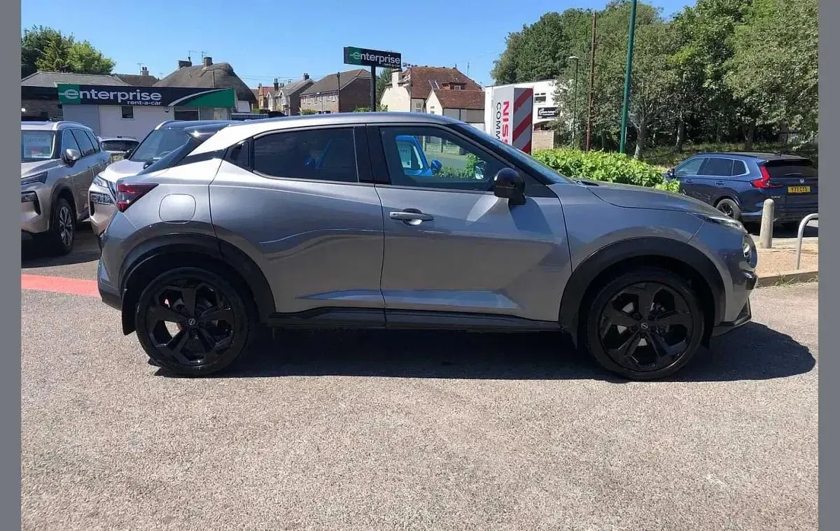 Used Nissan Juke Tekna 114 HP (83 kW) 2025 Grey SUV