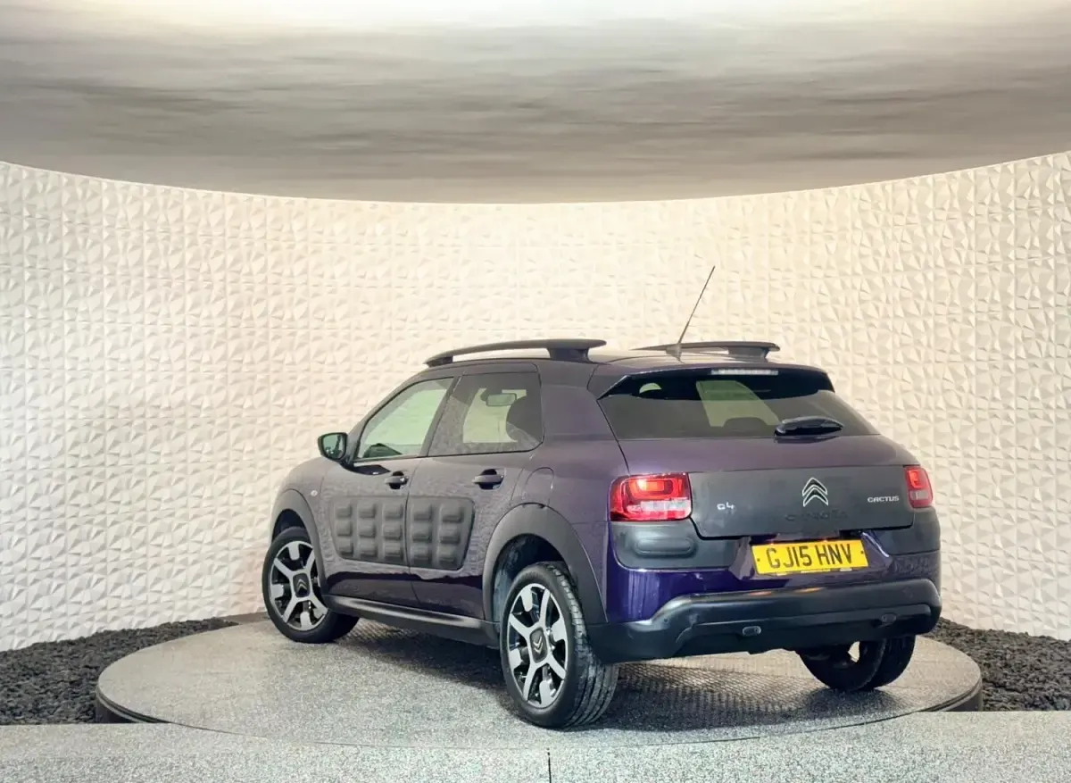 Used Citroën C4 Cactus Flair 2015 Mauve/purple Hatchback